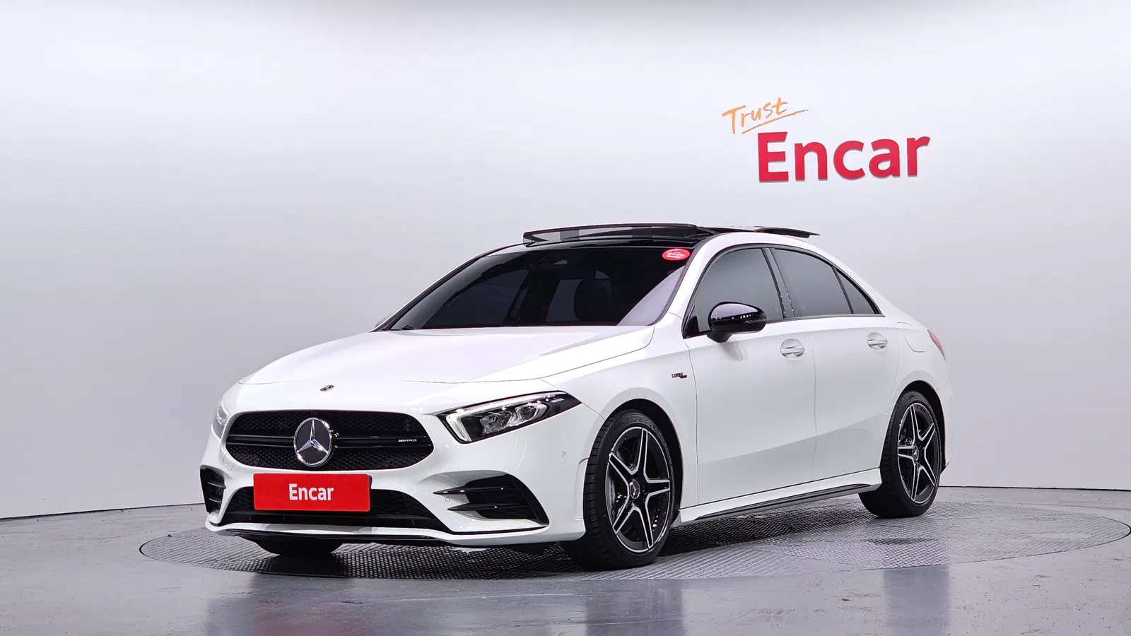 Mercedes-AMG Classe A A35 4MATIC Berline (W177) 2023 — photo 1 sur 40