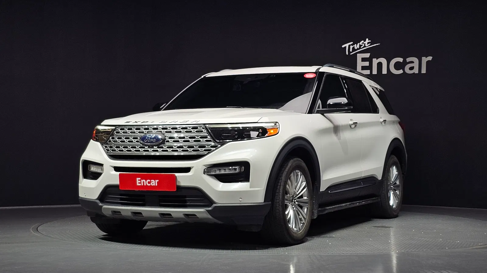 Ford Explorer 6e génération 2.3 Limited 4WD 2020 — photo 1 sur 32