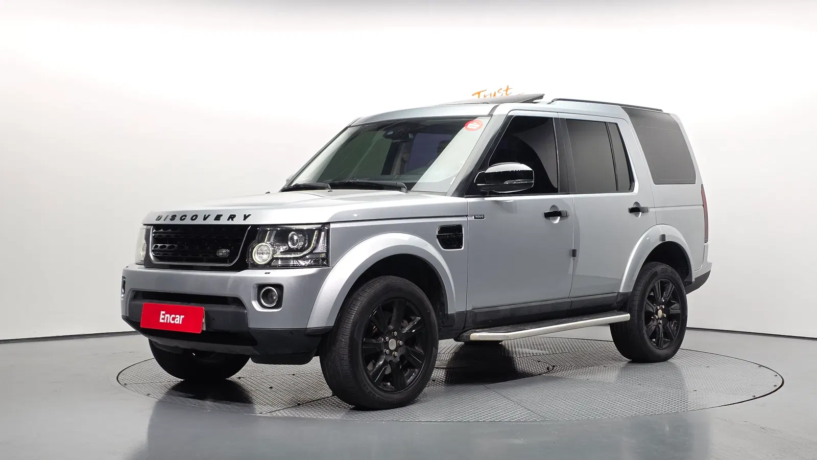 Land Rover Discovery 4 3.0 SDV6 SE 2014 — photo 1 sur 20