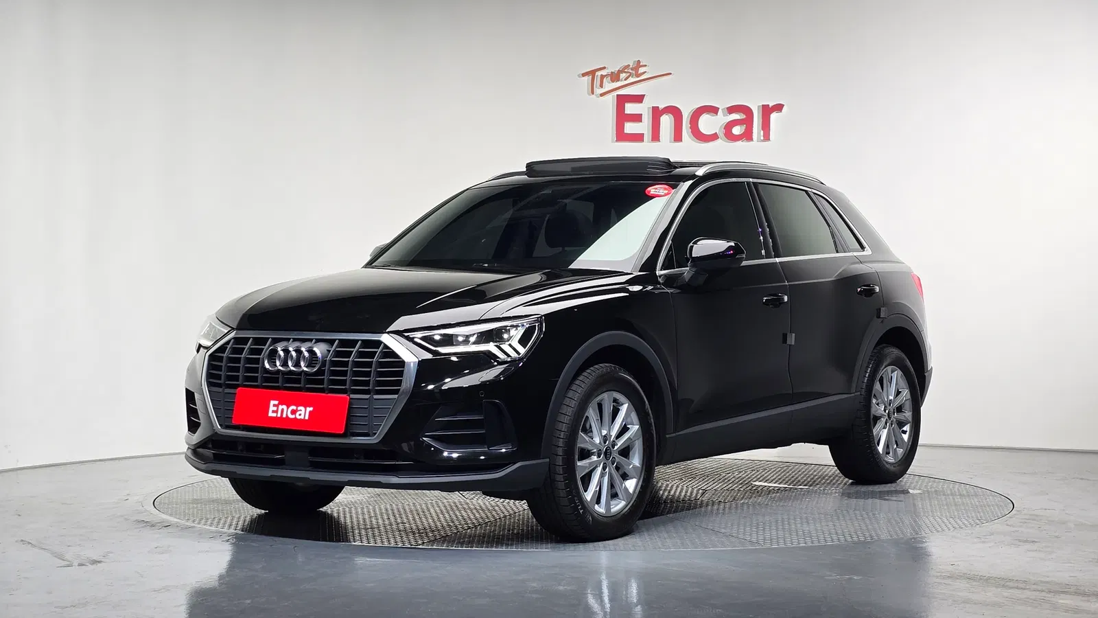 Audi Q3 (F3) 35 TDI 2023 — photo 1 sur 26