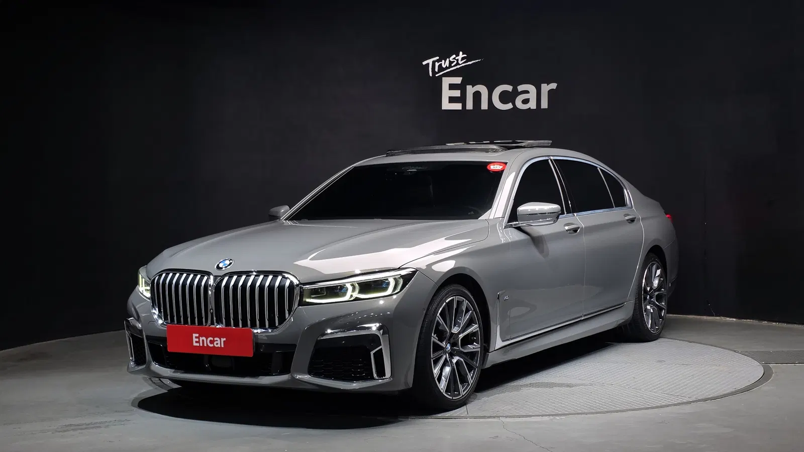 BMW Série 7 (G11) 730Ld xDrive M Sport 2021 — photo 1 sur 32