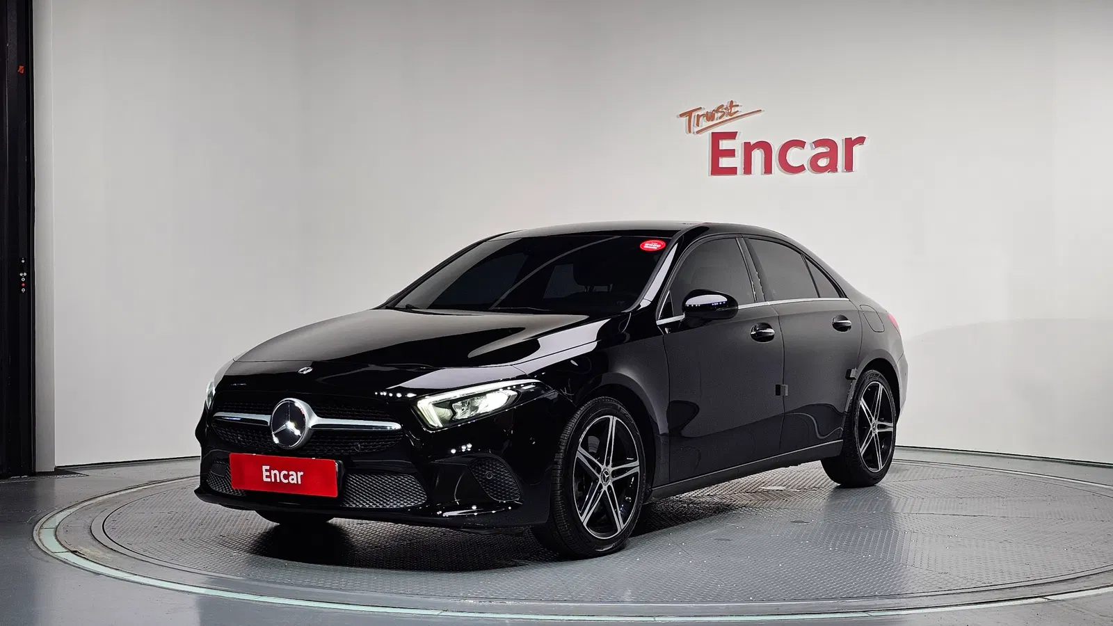 Mercedes-Benz Classe A A250 4MATIC Berline (W177) 2020 — photo 1 sur 20