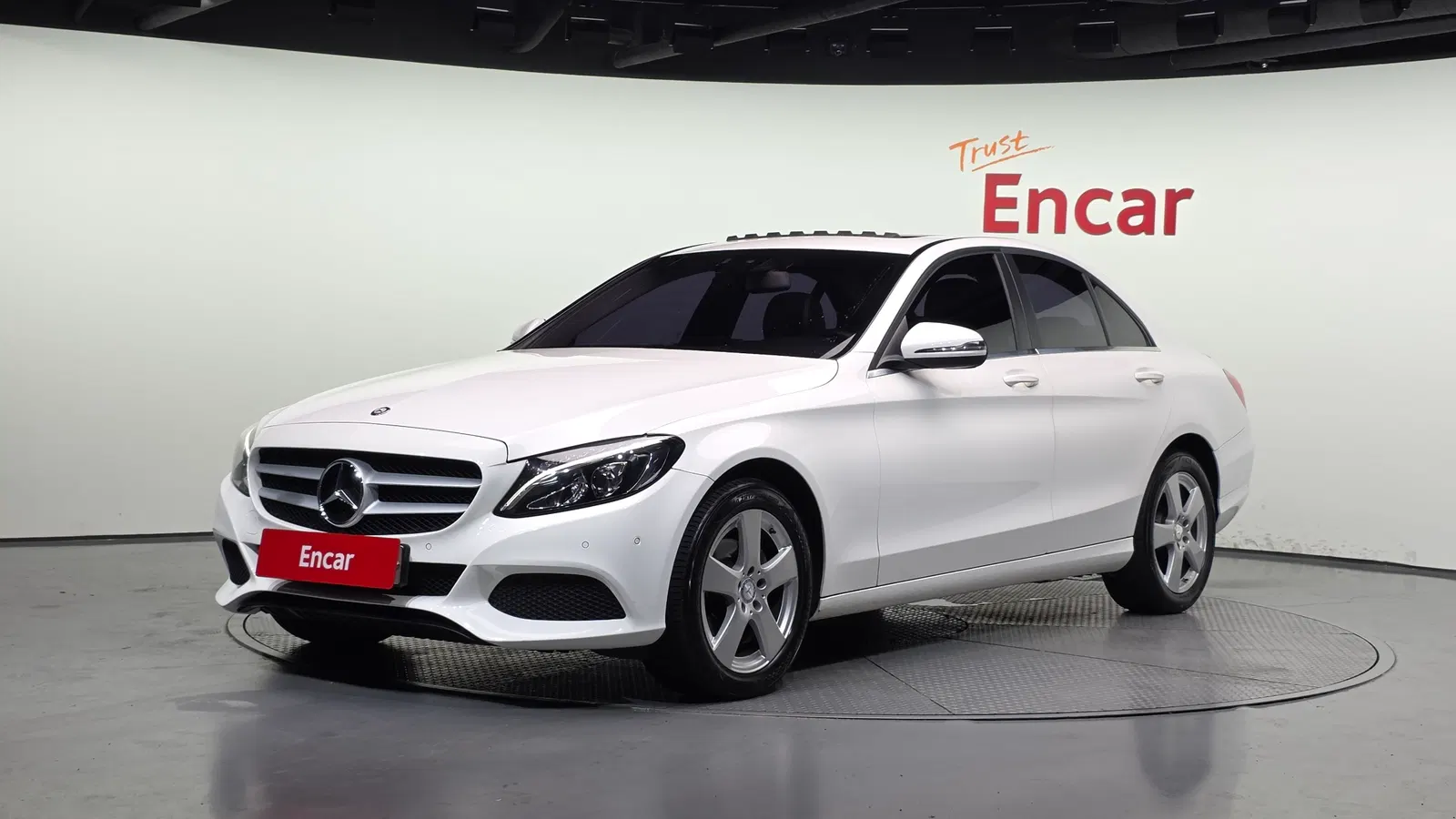 Mercedes-Benz Classe C C200 d (W205) 2016 — photo 1 sur 26