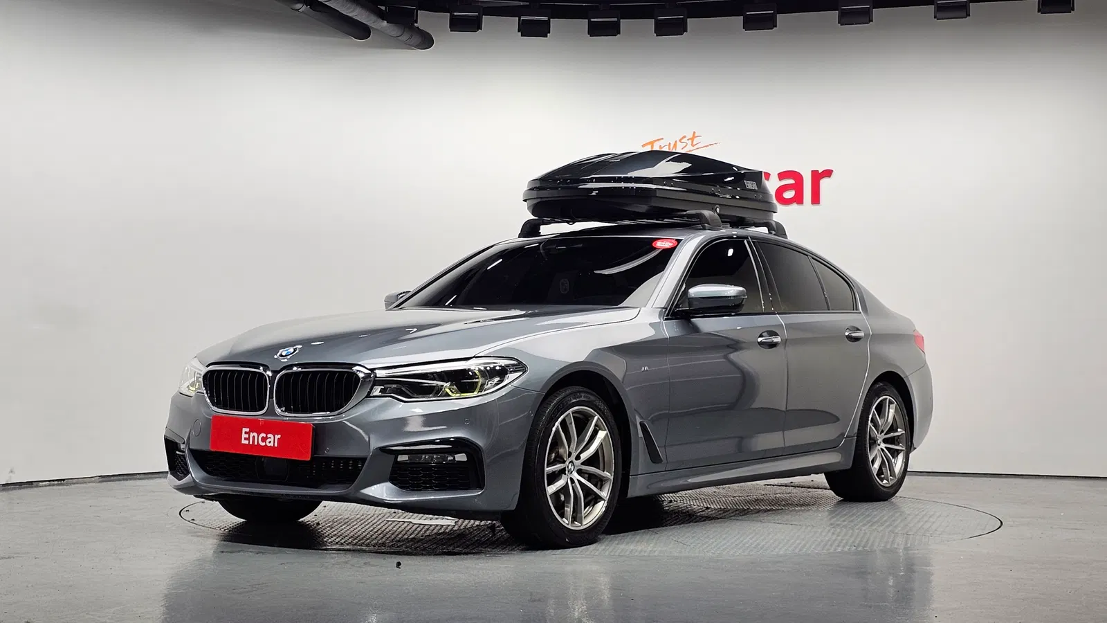 BMW Série 5 (G30) 520d xDrive M Sport 2017 — photo 1 sur 20