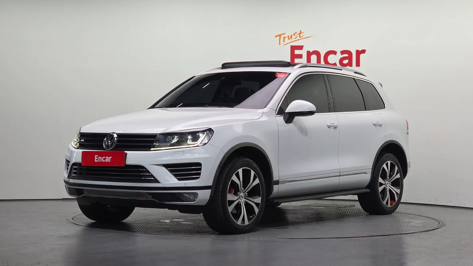 Volkswagen Touareg V6 3.0 TDI BlueMotion Premium 2016 — photo 1 sur 26