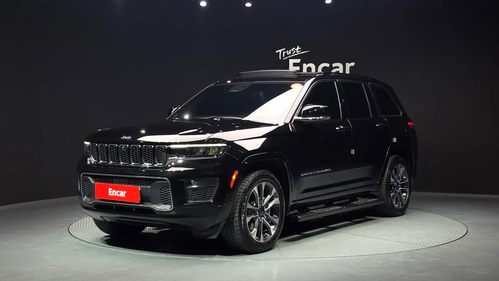 Jeep Grand Cherokee(WL) 3.6 Overland 2023 — photo 1 sur 20