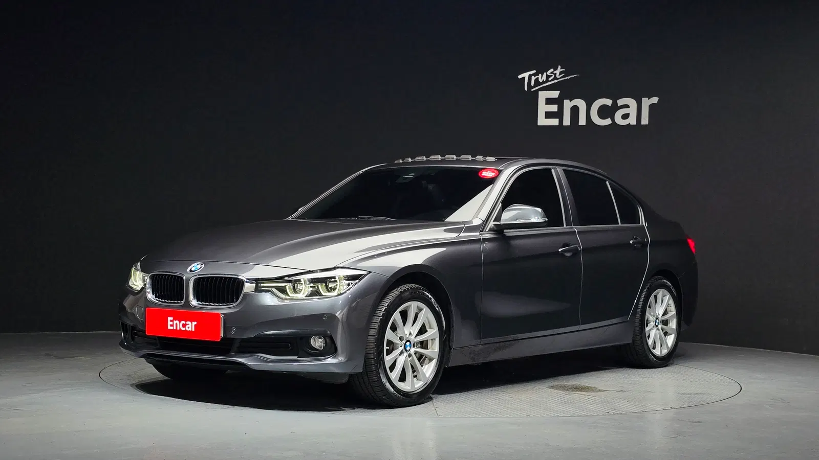 BMW Série 3 (F30) 320d 2018 — photo 1 sur 33