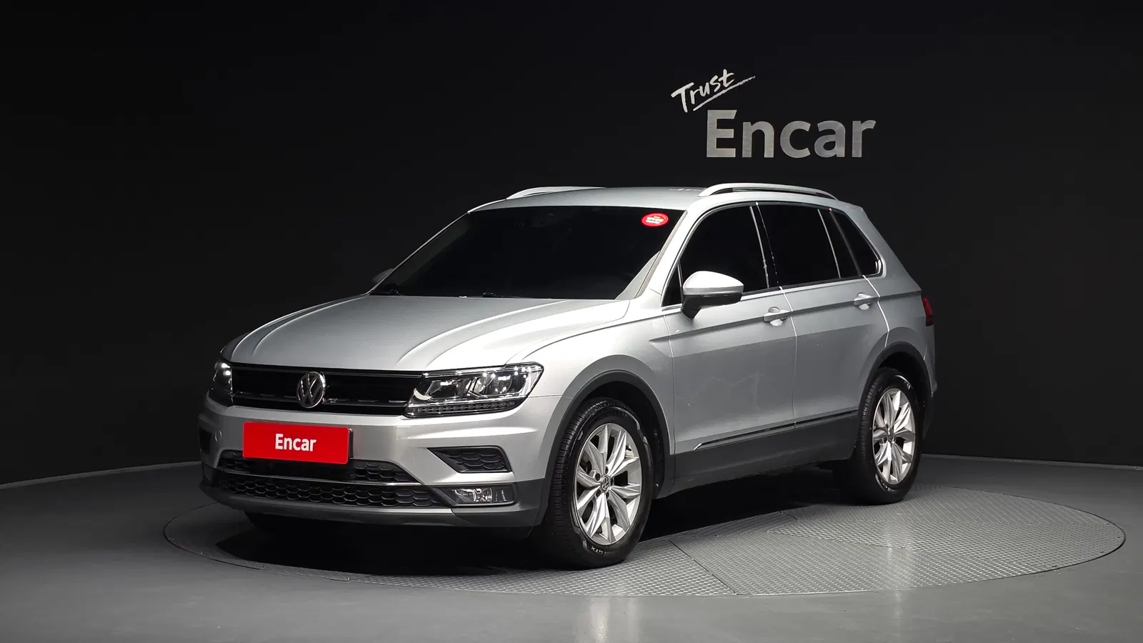 Volkswagen Tiguan 2e génération 2.0 TDI Premium 2018 — photo 1 sur 34