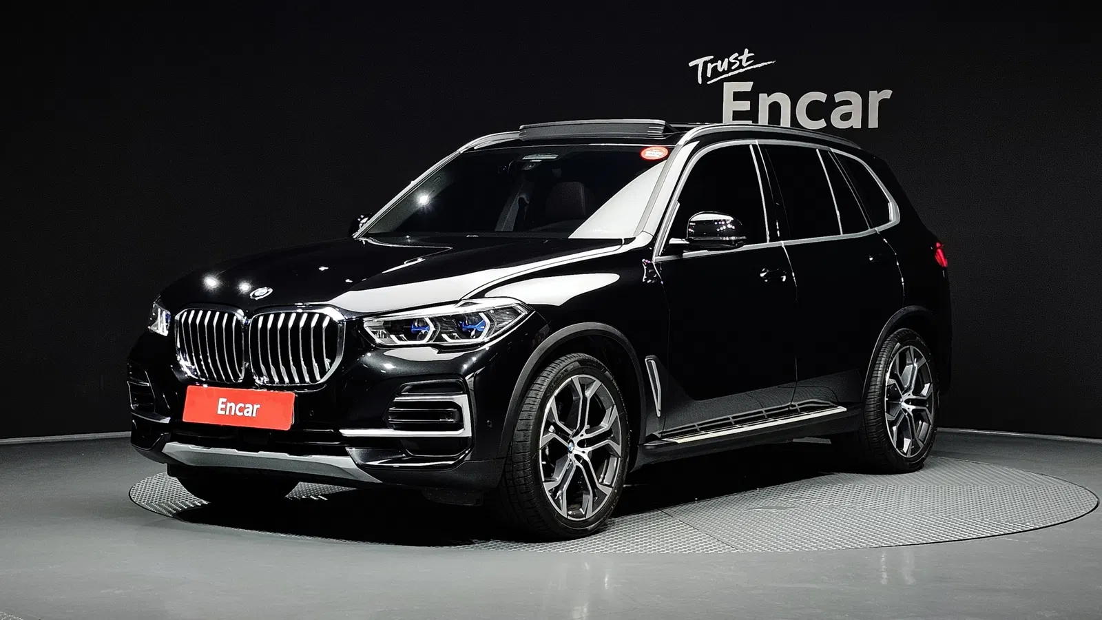 BMW X5 (G05) xDrive 40i xLine 2023 — photo 1 sur 34