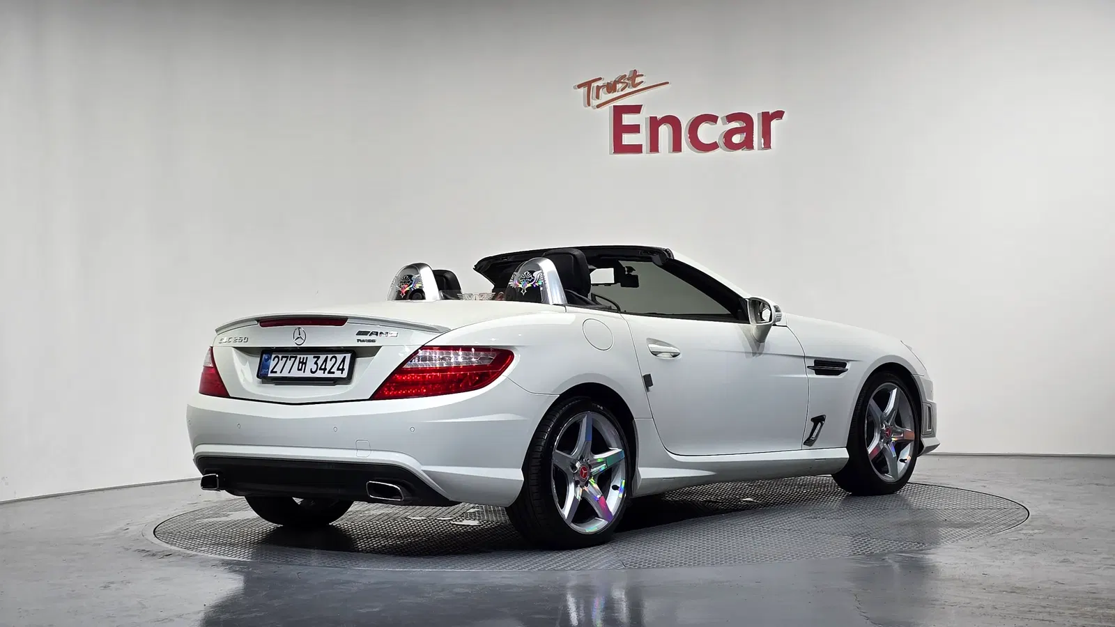 Mercedes-Benz SLK 200 BlueEFFICIENCY 2012 — photo 1 sur 36