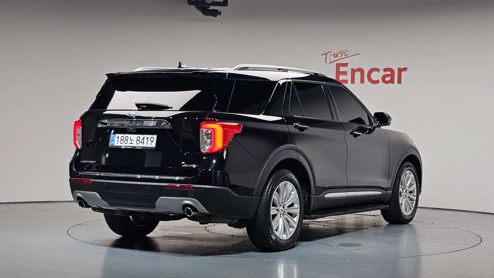 Ford Explorer 6e génération 2.3 Limited 4WD 2023 — photo 1 sur 34