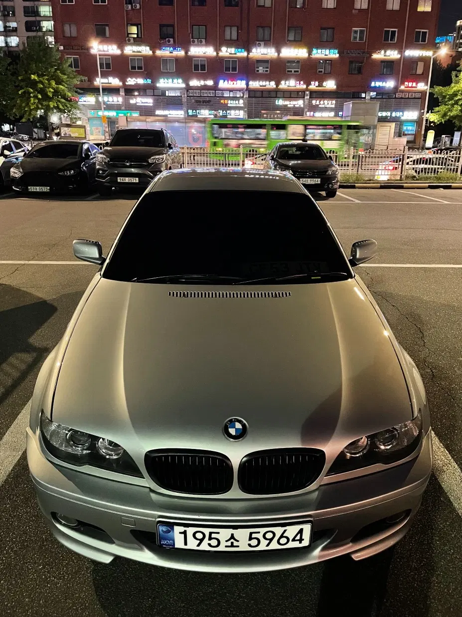 BMW Série 3 325Ci Coupé 2003 — photo 1 sur 26