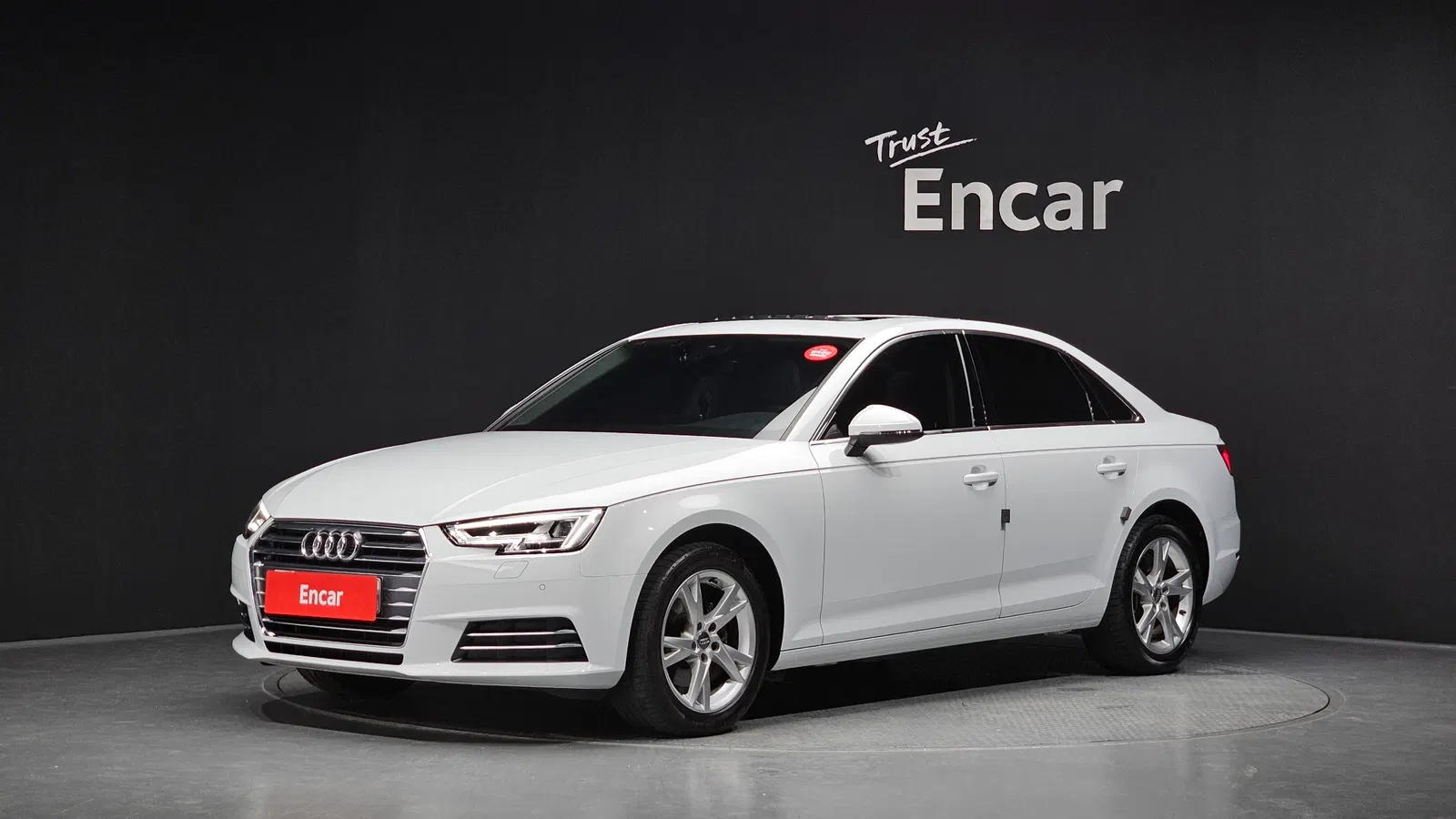 Audi A4 (B9) 30 TDI Premium 2018 — photo 1 sur 34