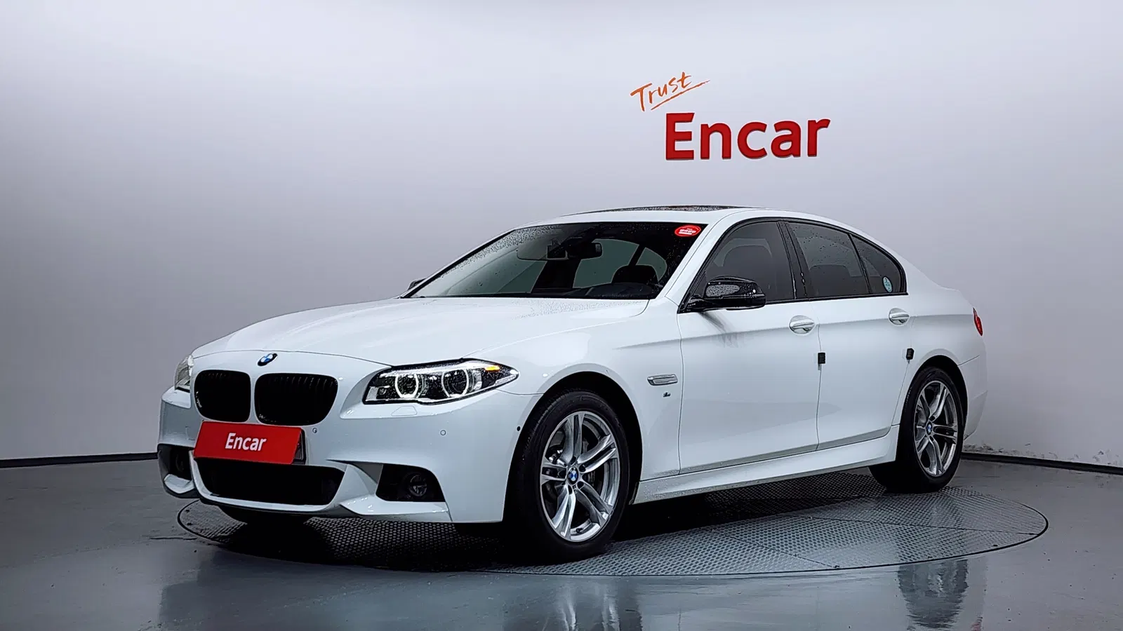BMW Série 5 (F10) 530d xDrive M Aero Dynamic 2016 — photo 1 sur 20