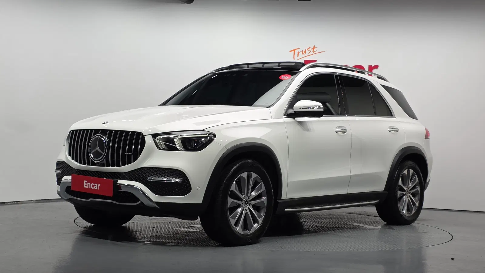 Mercedes-Benz GLE GLE300d 4MATIC (W167) 2023 — photo 1 sur 31