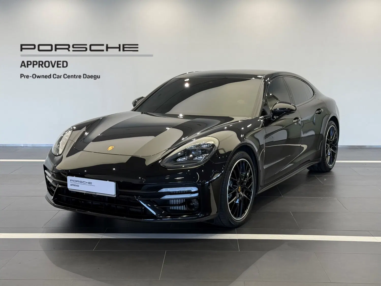 Porsche Panamera (971) 2.9 AWD Platinum Edition 2023 — photo 1 sur 26