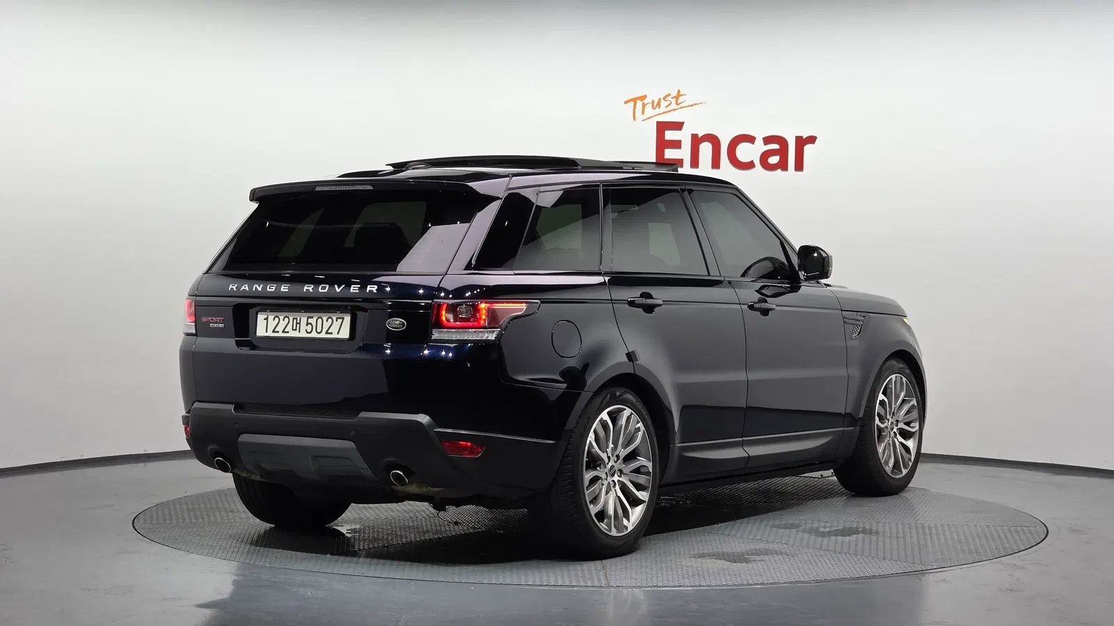 Land Rover Range Rover Sport 2e génération 3.0 SDV6 HSE Dynamic 2016 — photo 1 sur 41