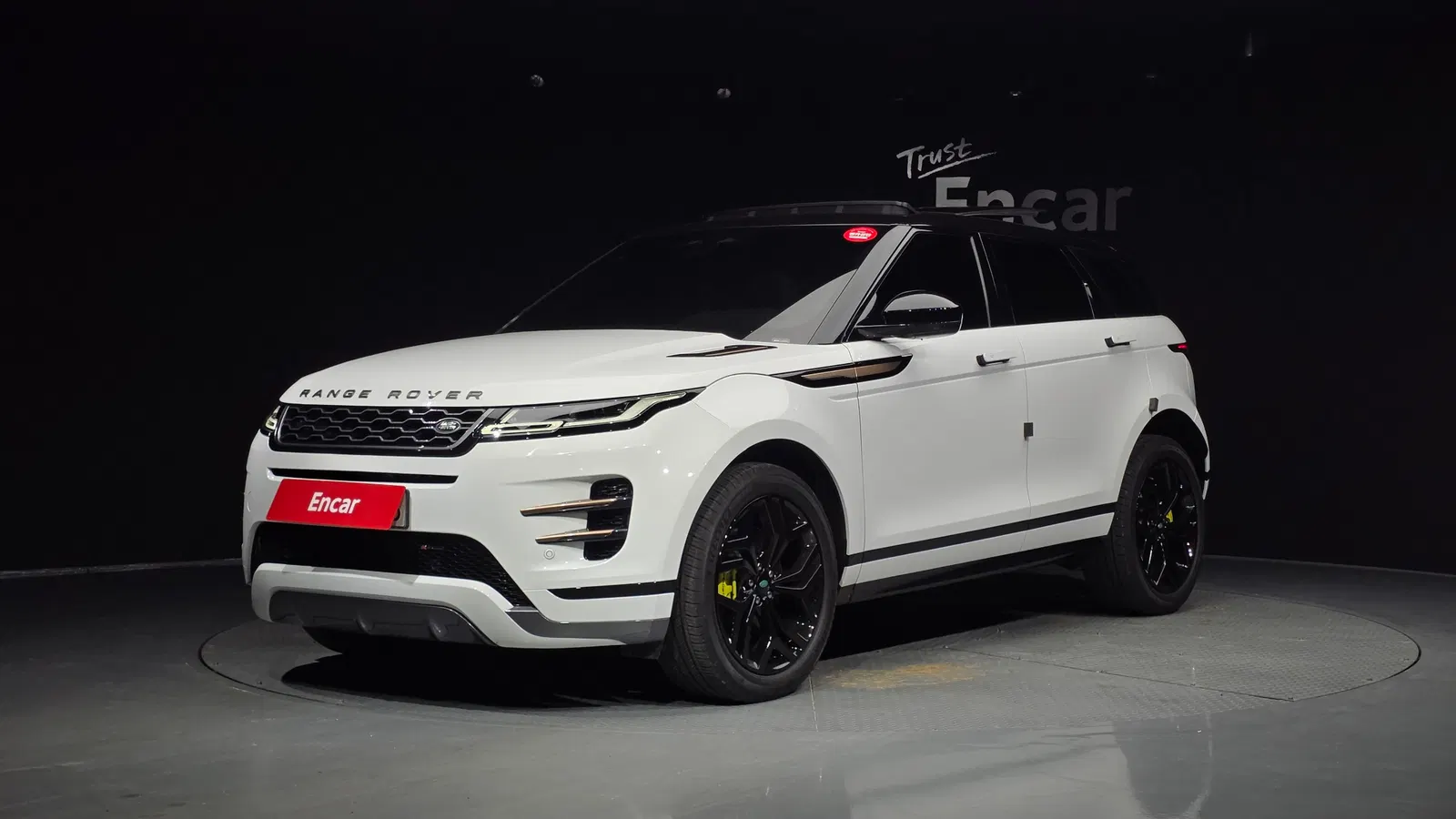 Land Rover Range Rover Evoque 2e génération P250 R-Dynamic SE 2022 — photo 1 sur 20