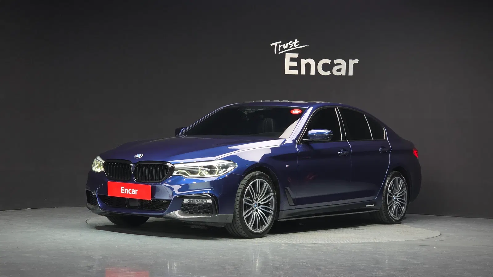 BMW Série 5 (G30) 530d M Sport 2018 — photo 1 sur 42