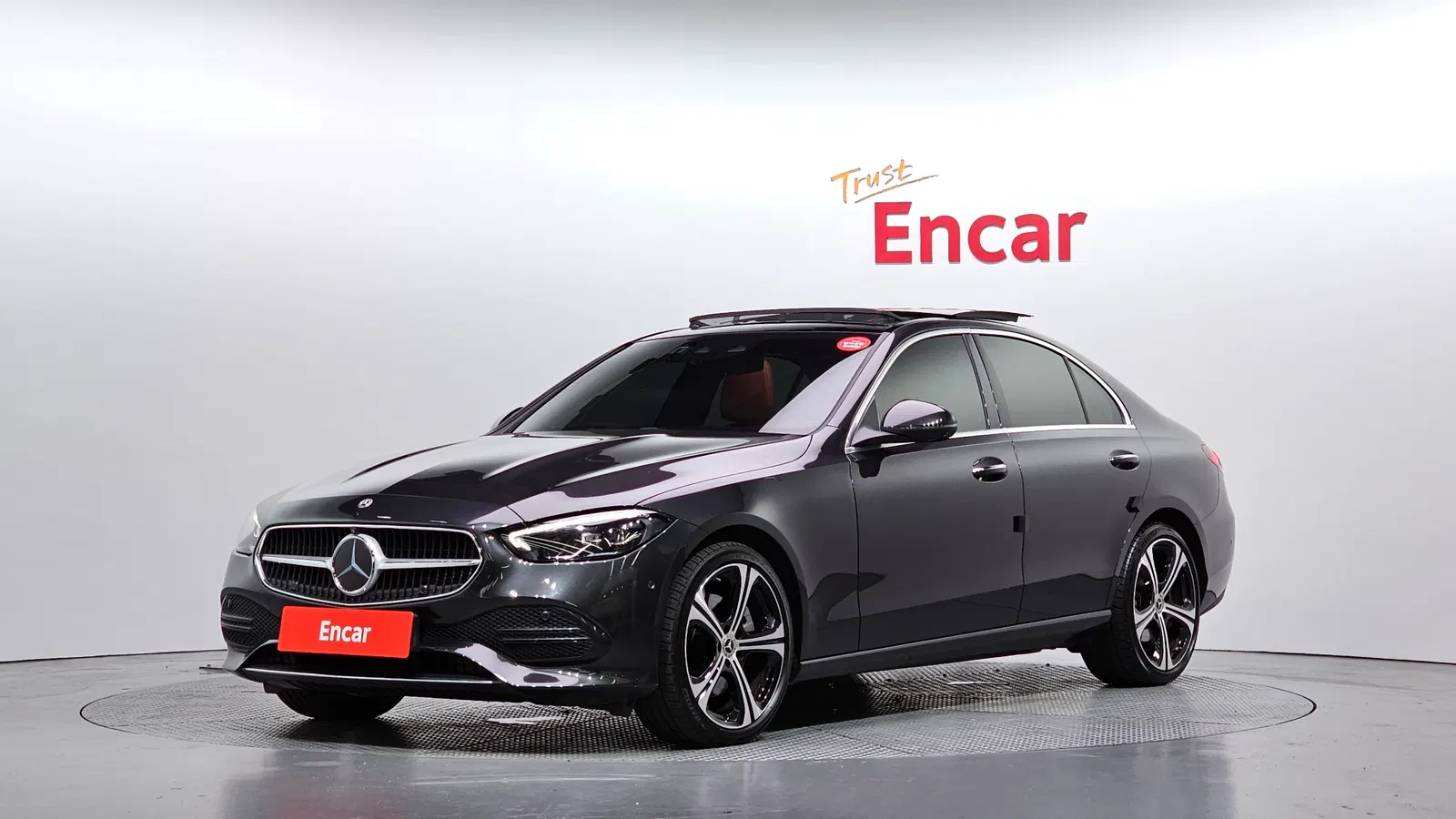 Mercedes-Benz Classe C C300 4MATIC Avantgarde (W206) 2023 — photo 1 sur 8