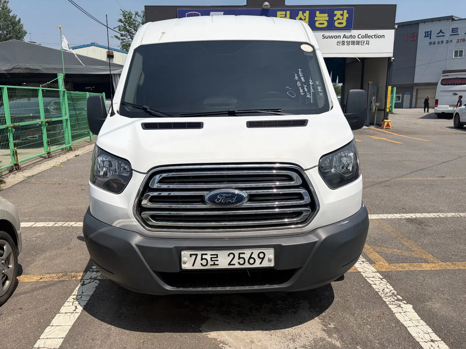Ford Transit 3.7 2015 — photo 1 sur 20