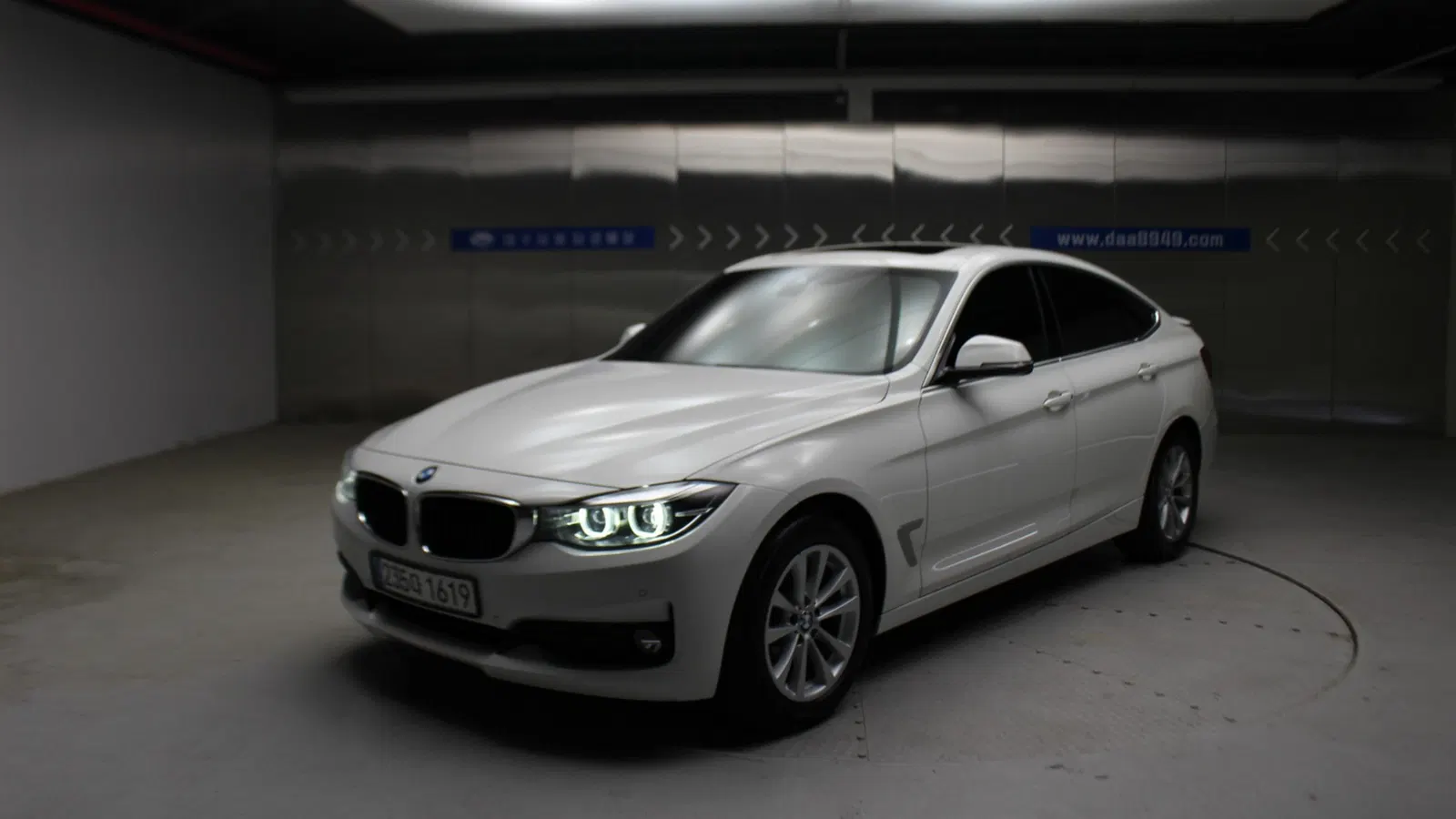 BMW Série 3 GT (F34) GT 320d 2020 — photo 1 sur 26