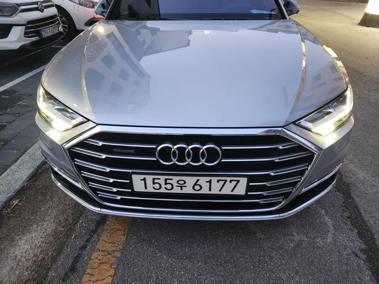Audi A8 (D5) 60 TFSI Quattro LWB 2020 — photo 1 sur 23