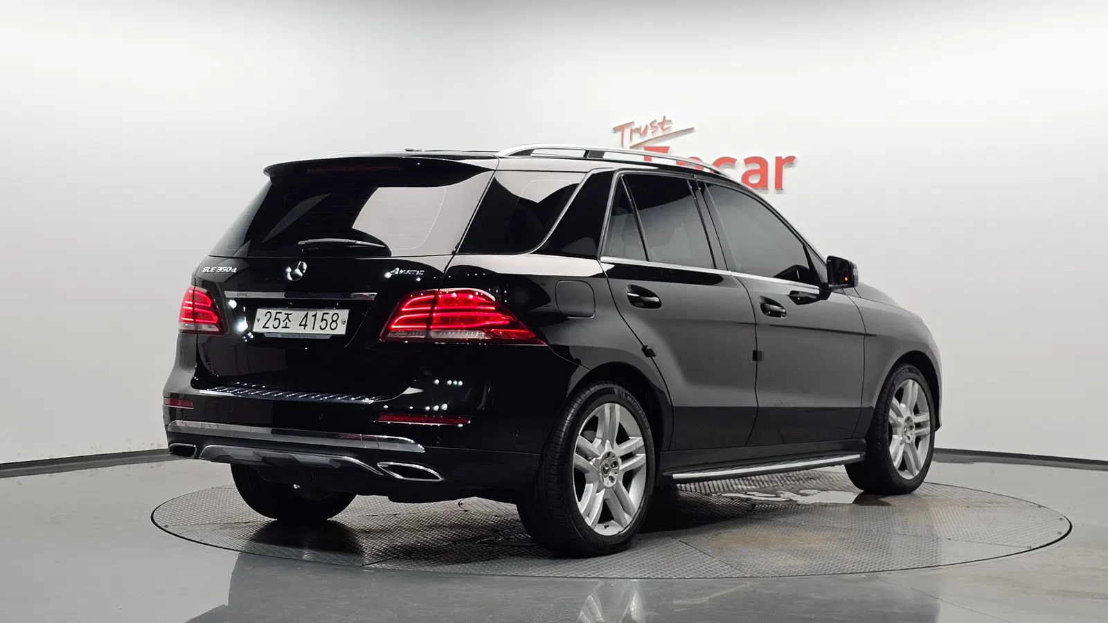 Mercedes-Benz GLE GLE350 d 4MATIC (W166) 2018 — photo 1 sur 38