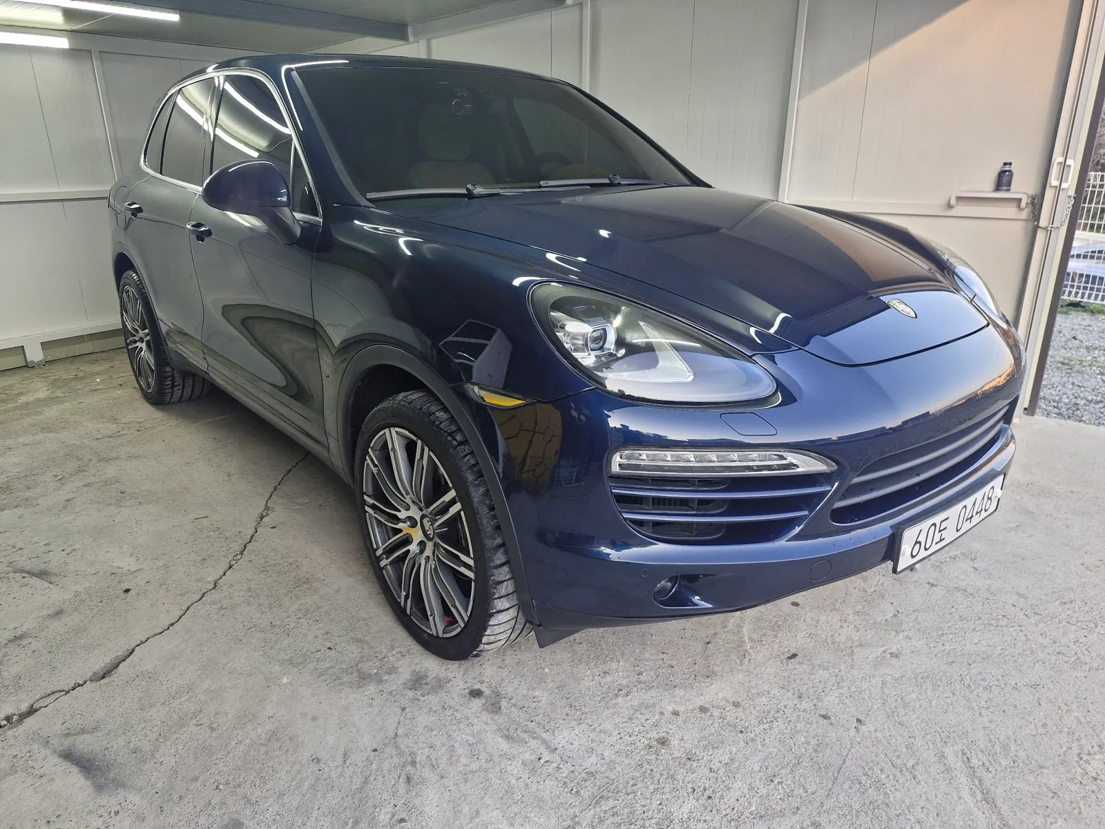 Porsche Cayenne 3.0 Diesel Platinum Edition 2012 — photo 1 sur 26