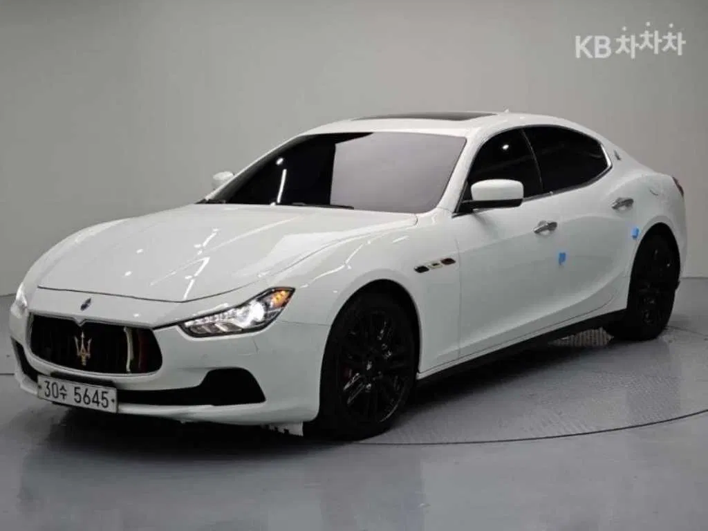 Maserati Ghibli 3.0 2016 — photo 1 sur 24