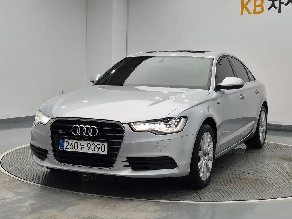 Audi A6 3.0 TFSI Quattro 2013 — photo 1 sur 26
