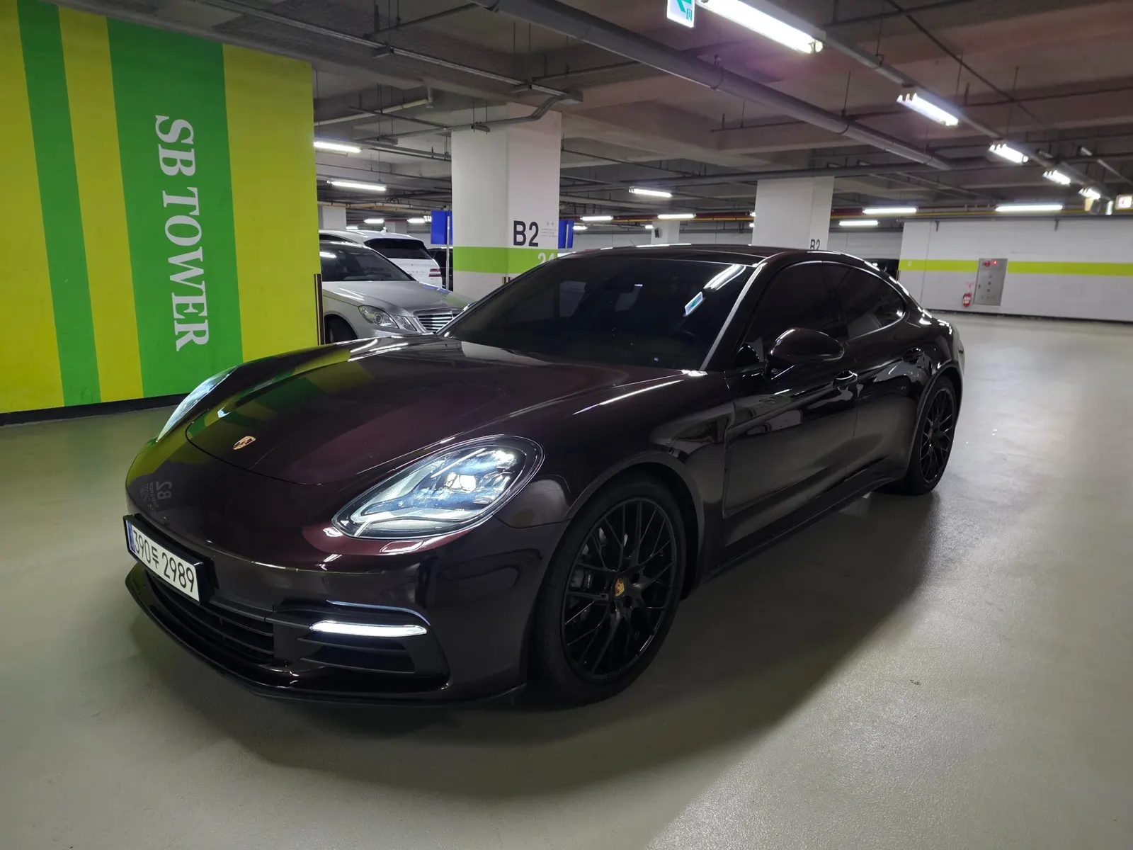 Porsche Panamera (971) 3.0 AWD 2018 — photo 1 sur 26