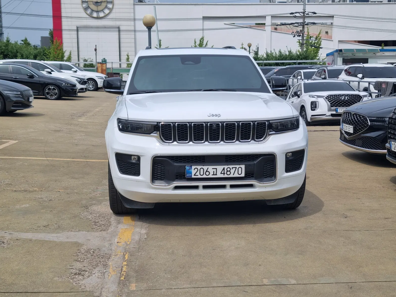 Jeep Grand Cherokee(WL) 3.6 Overland 2023 — photo 1 sur 26
