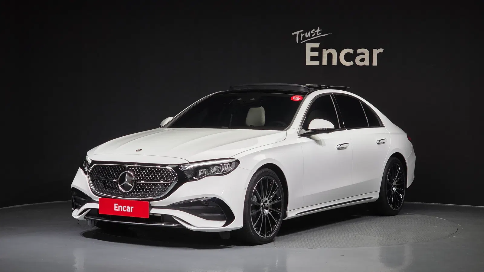 Mercedes-Benz Classe E AMG Line · E200 (W214) 2026 — photo 1 sur 20