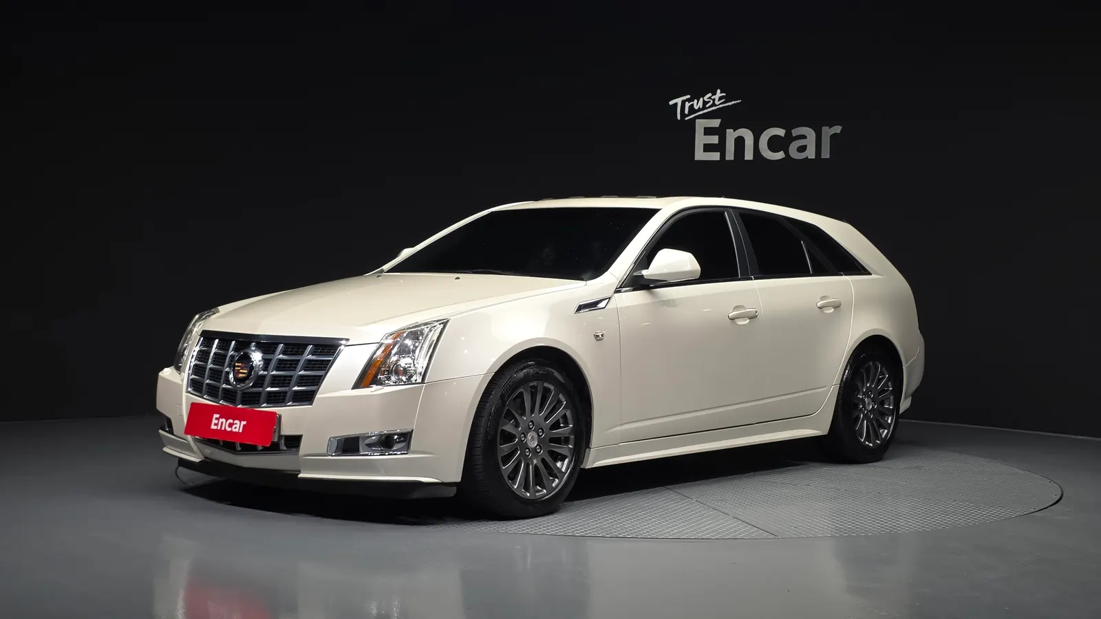 Cadillac CTS 2e génération 3.0 Sport Wagon 2013 — photo 1 sur 20