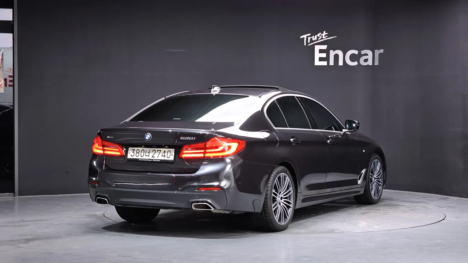 BMW Série 5 (G30) 530i xDrive M Sport Plus 2020 — photo 1 sur 34