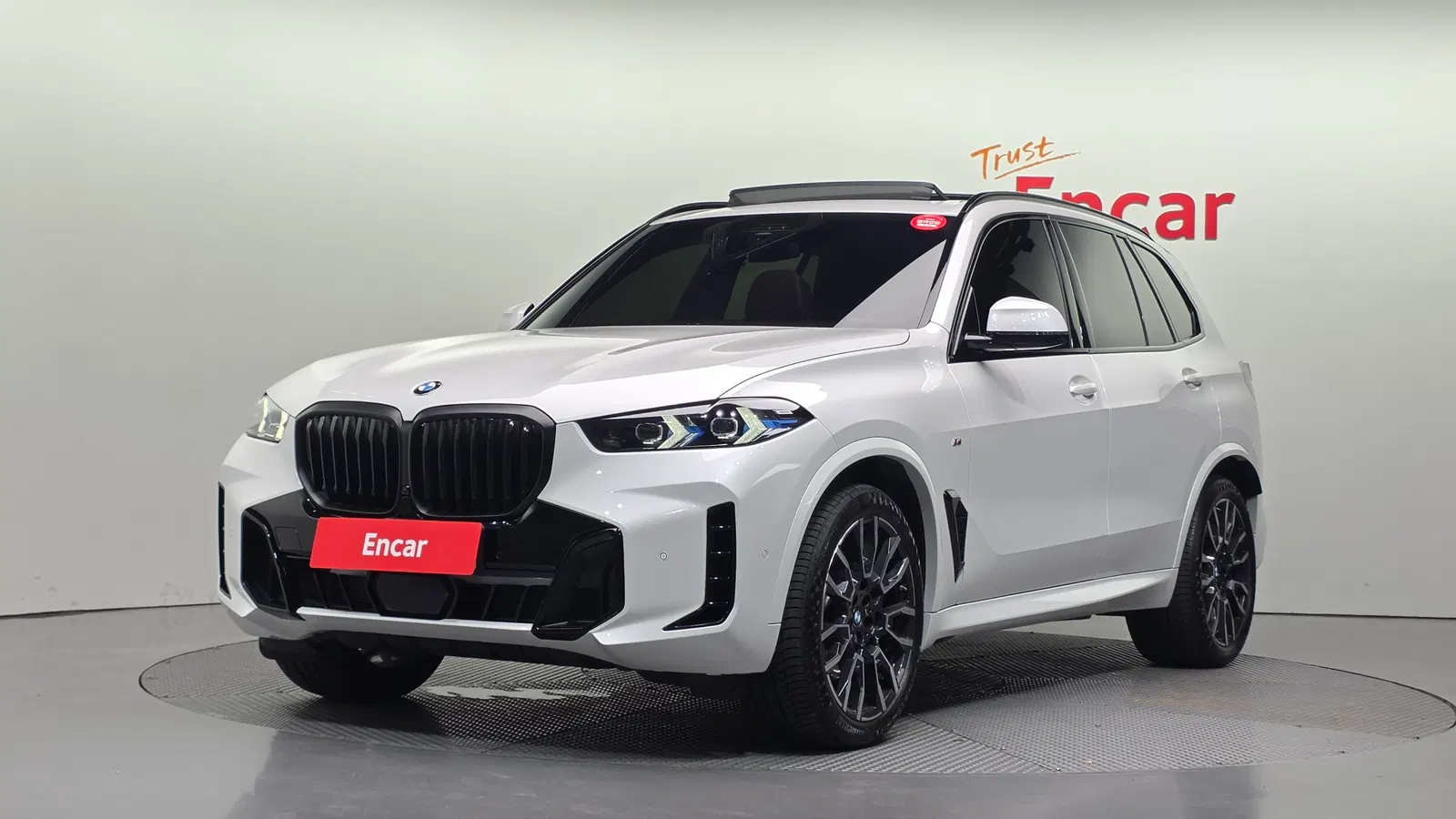 BMW X5 (G05) xDrive 40i M Sport 2026 — photo 1 sur 31