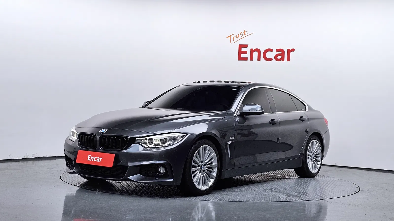 BMW Série 4 (F32) 420d Luxury GranCoupé 2016 — photo 1 sur 20