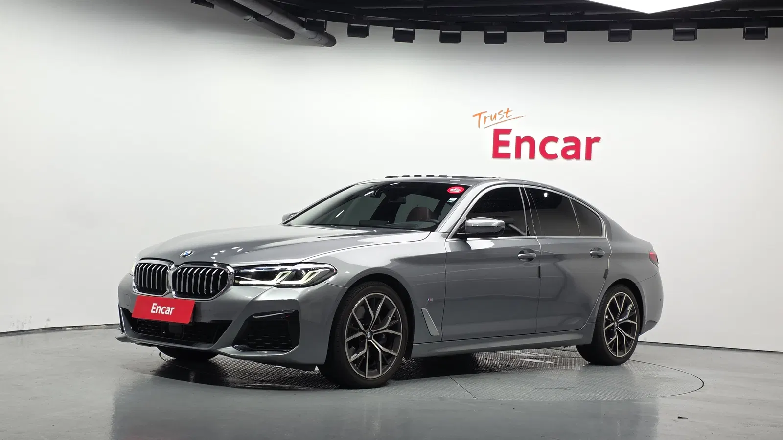 BMW Série 5 (G30) 530i xDrive M Sport 2023 — photo 1 sur 20