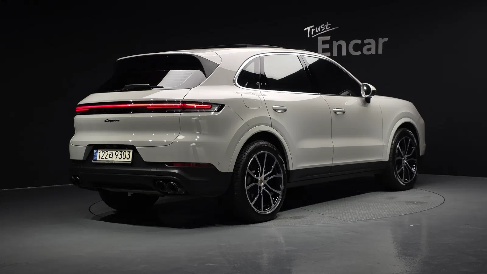 Porsche Cayenne (PO536) 3.0 2024 — photo 1 sur 45