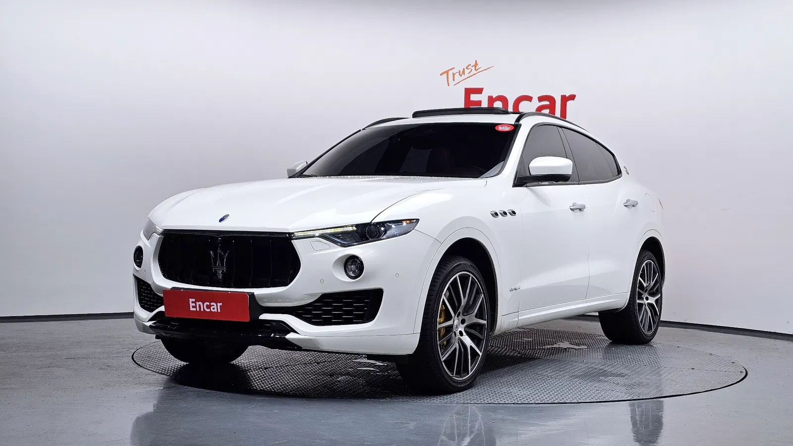 Maserati Levante 3.0 AWD GranSport 2018 — photo 1 sur 39