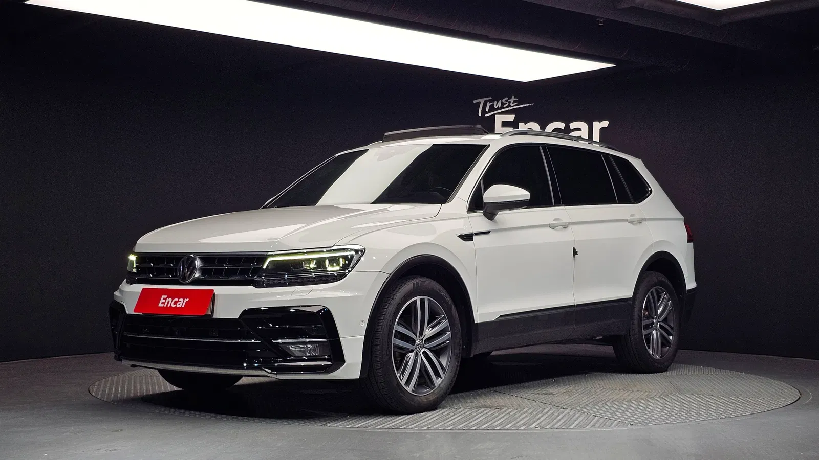 Volkswagen Tiguan Allspace 2.0 TDI Prestige 2020 — photo 1 sur 20