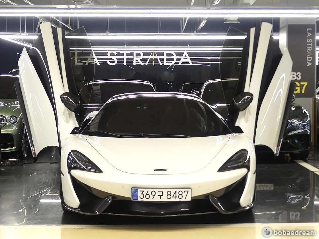 McLaren 570S 3.8 Spyder 2019 — photo 1 sur 26