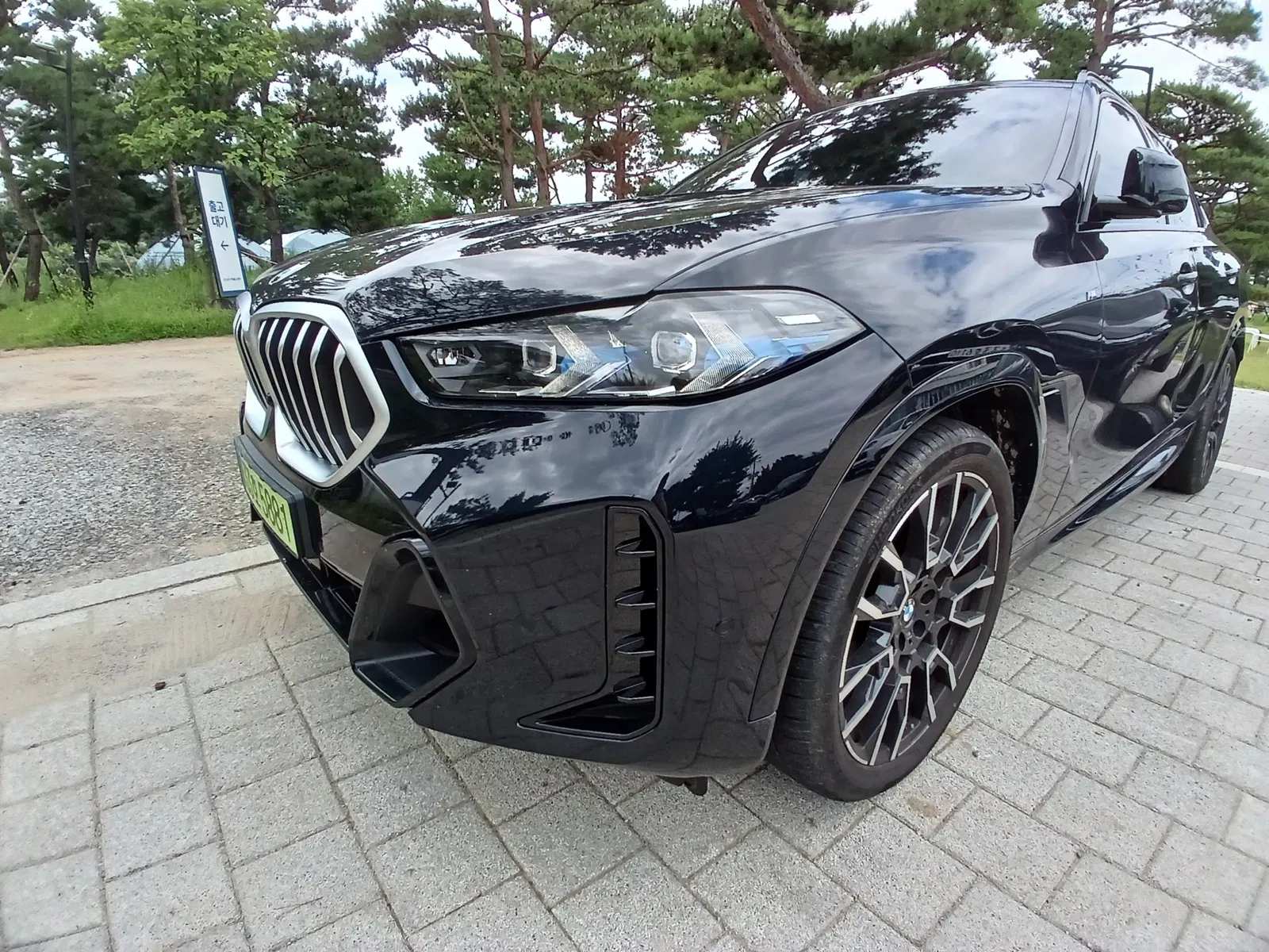 BMW X6 (G06) xDrive30d M Sport 2025 — photo 1 sur 20