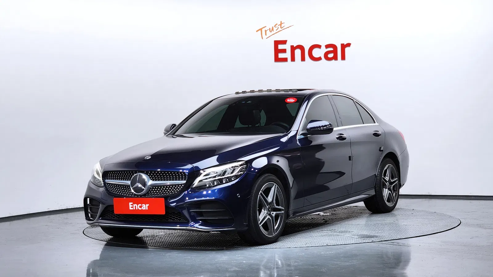 Mercedes-Benz Classe C AMG Line · C220 d 4MATIC (W205) 2019 — photo 1 sur 33