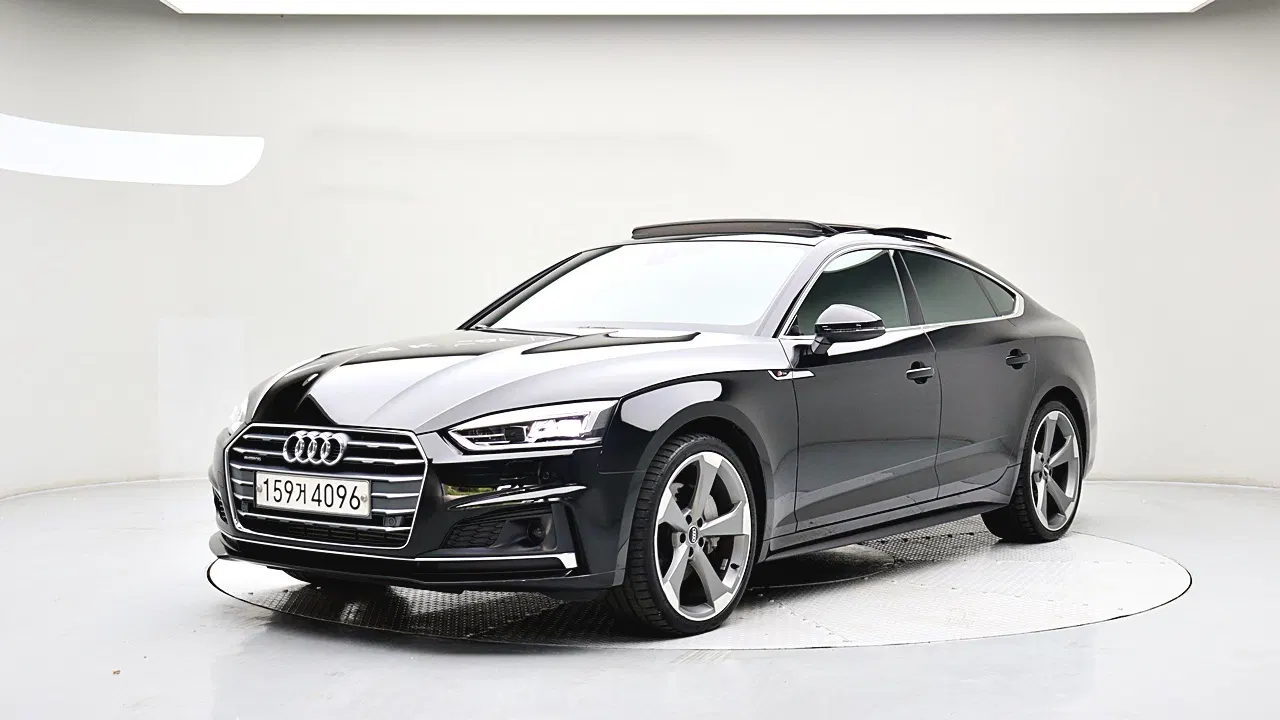 Audi A5 (F5) 45 TFSI Quattro Premium Sportback 2019 — photo 1 sur 26
