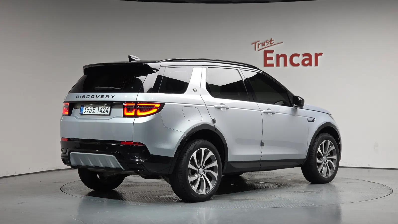 Land Rover Discovery Sport 2e génération P250 Dynamic SE 2024 — photo 1 sur 33