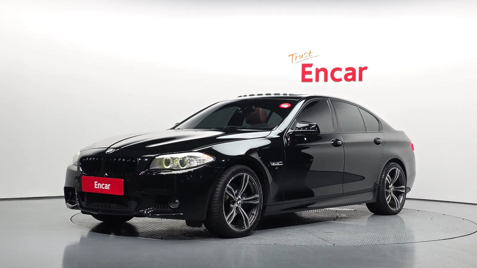 BMW Série 5 (F10) 520d M Sport 2013 — photo 1 sur 20