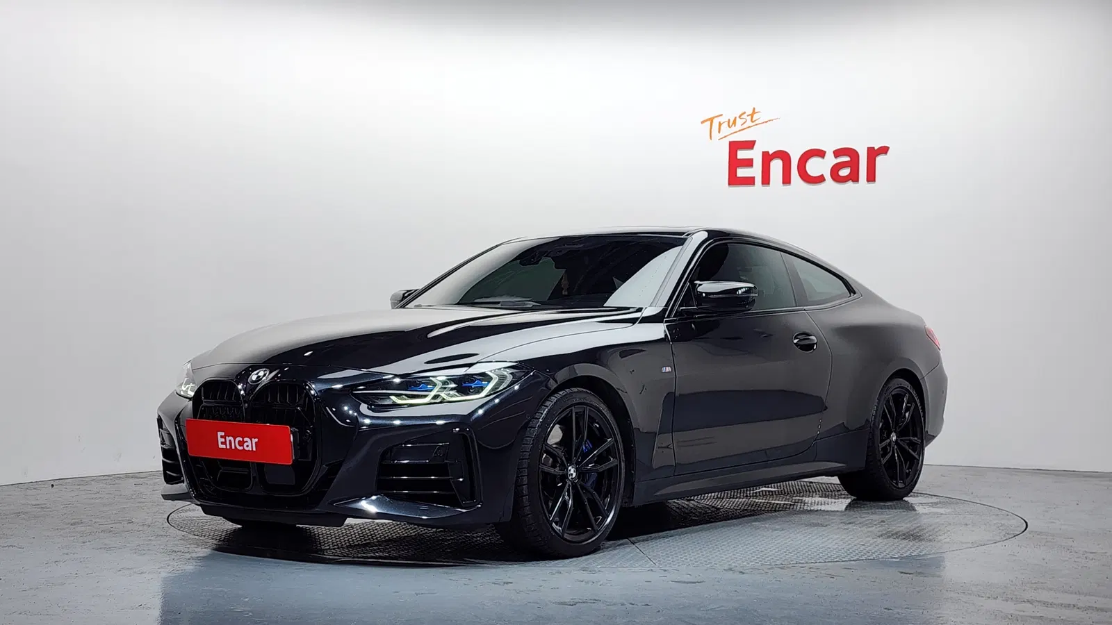 BMW Série 4 (G22) M440i xDrive First Edition Coupé 2021 — photo 1 sur 20