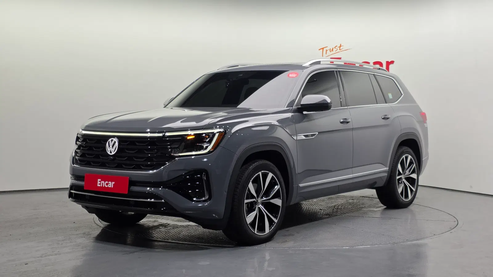 Volkswagen Atlas 2.0 TSI R-LINE 7 places 2025 — photo 1 sur 20